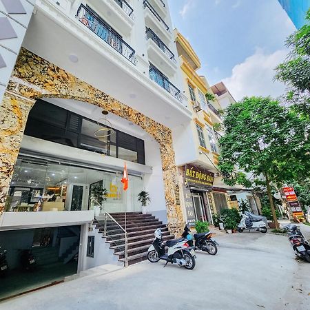 9 Light Apartment Hanoi Exteriör bild