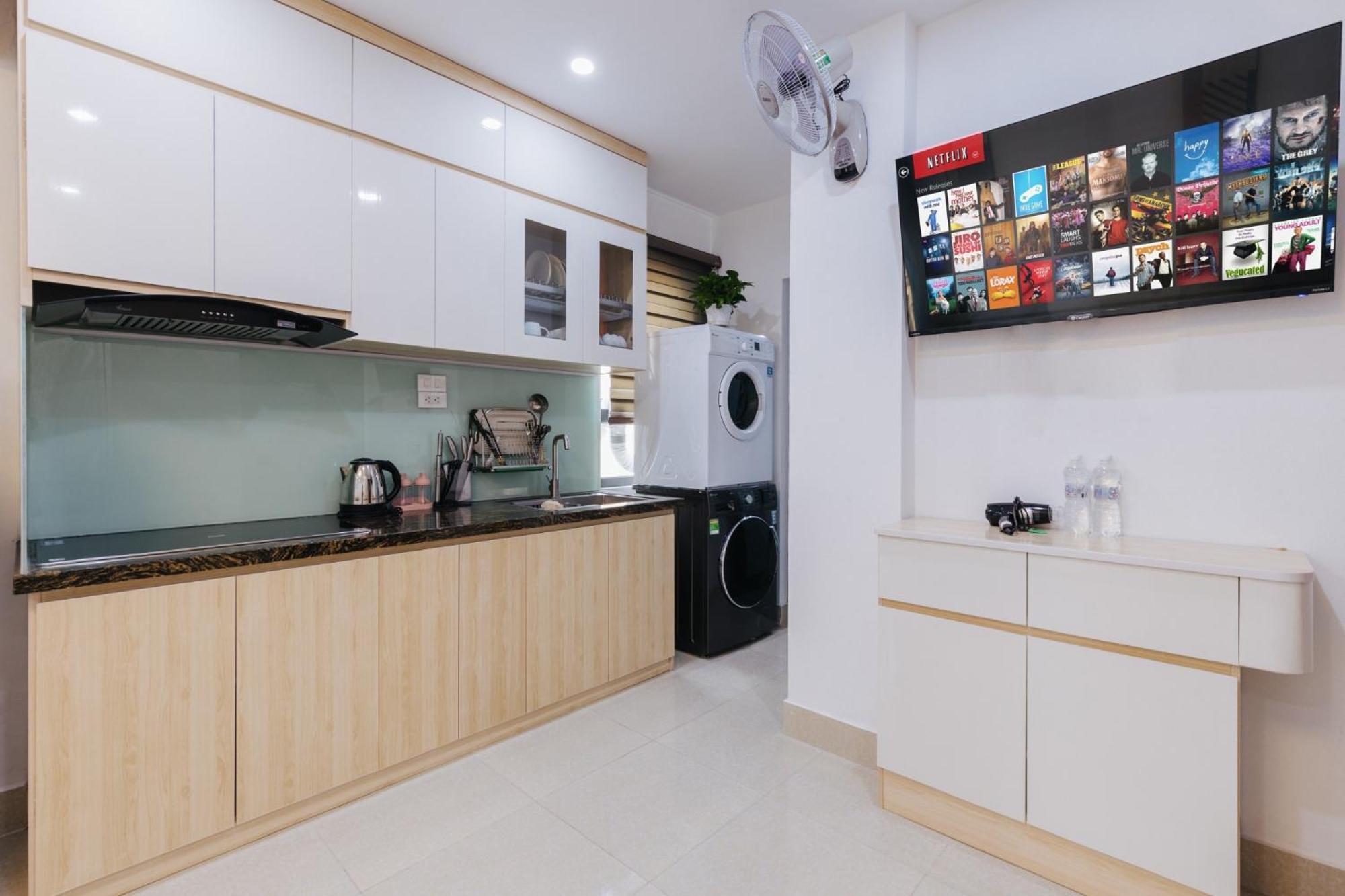 9 Light Apartment Hanoi Exteriör bild