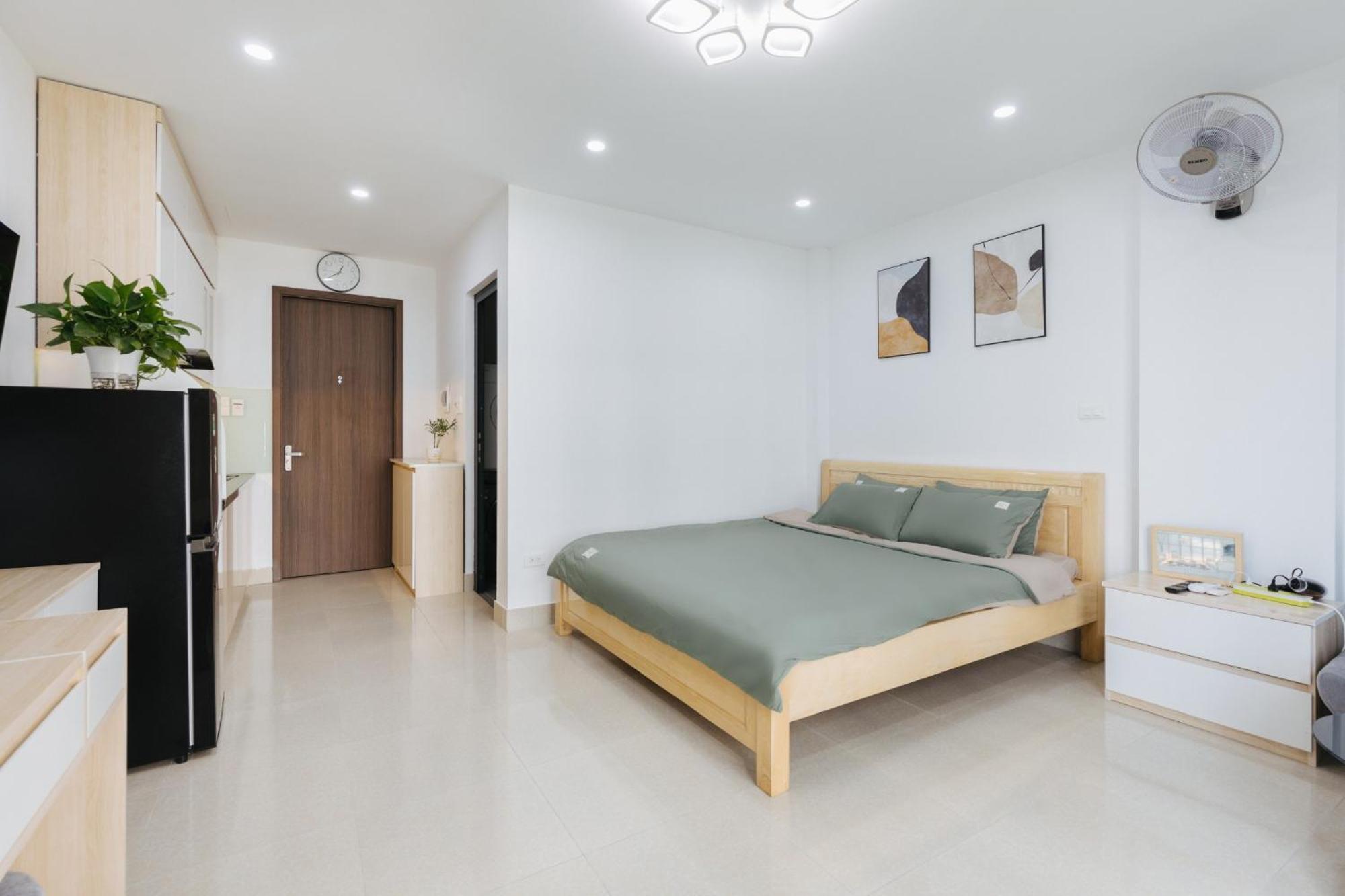 9 Light Apartment Hanoi Exteriör bild
